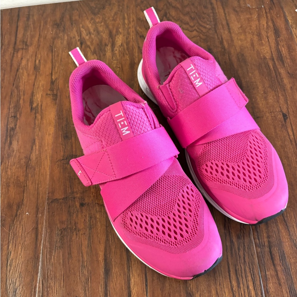 TIEM Women's Pink Athletic Shoes